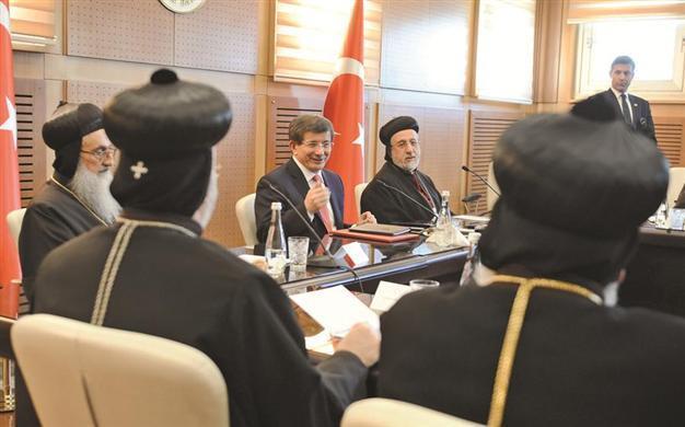 Mor Gabriel, school on agenda of meeting between Turkish FM and Syriac leaders