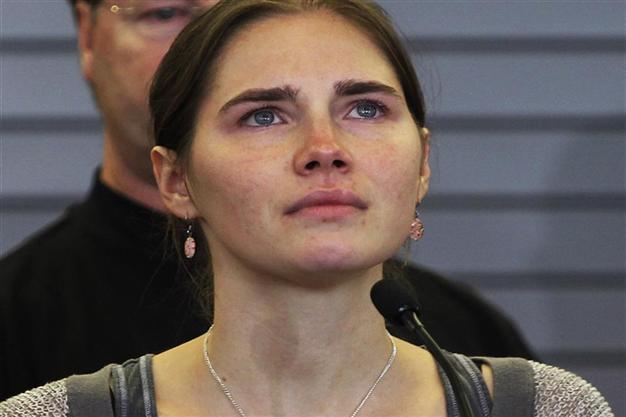 US student Knox faces retrial over roommates murder