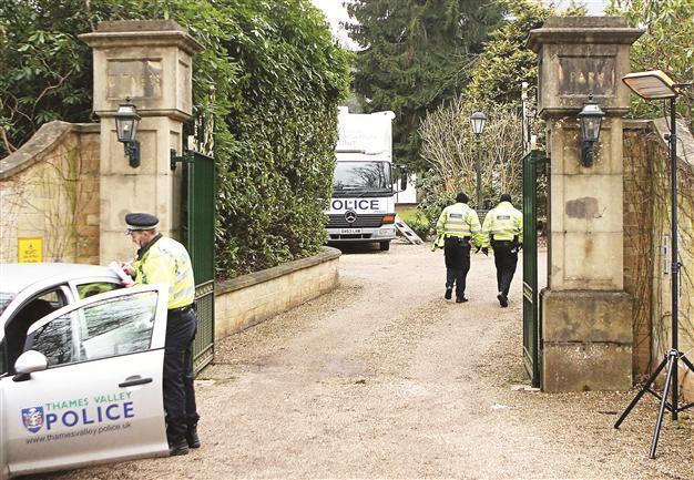 Berezovsky died by hanging: Examination