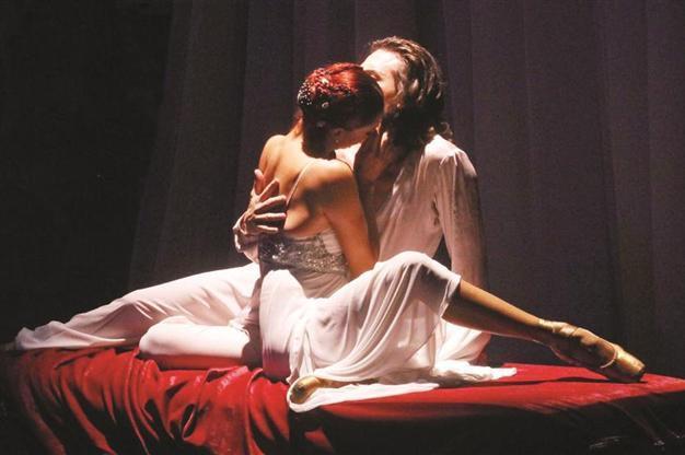 Turkish audiences flocking to Ottoman-themed ballets