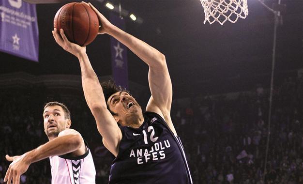 Anadolu Efes closes Top 16 stage with Real Madrid game