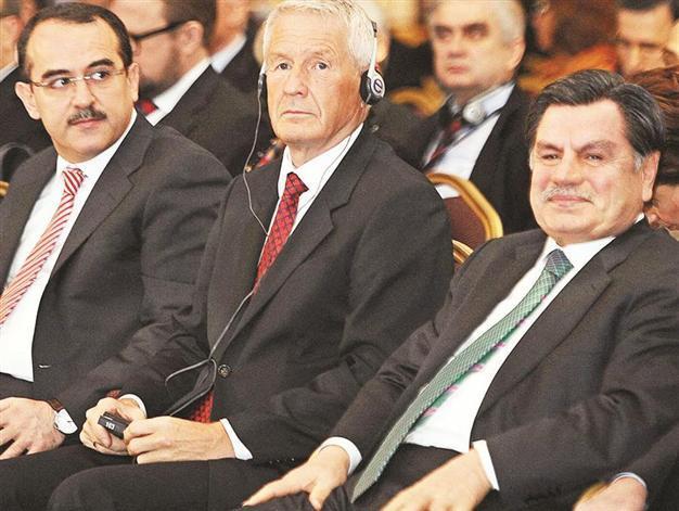 European Council throws ball back into oppositions court