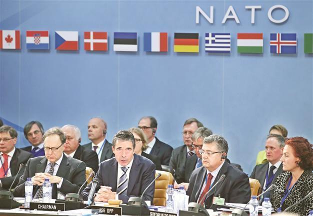 NATO eyes progress on shield with Russia after US move