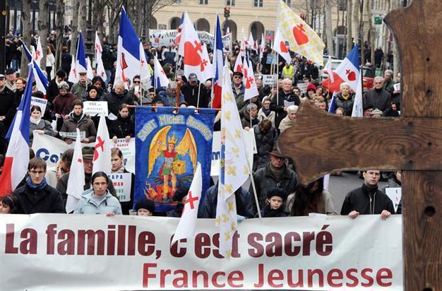 French Senate approves crucial article of gay marriage bill