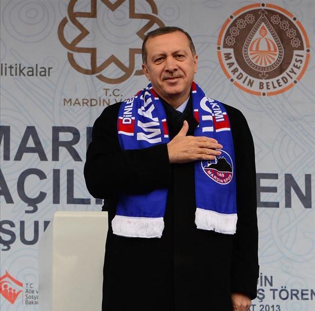 Turkish PM calls on Kurdish-origin citizens to stand against terrorism