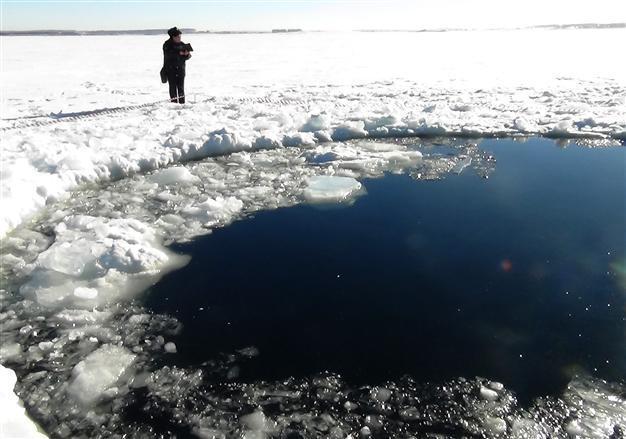 Russia halts search for meteorite