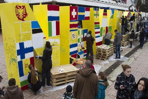 Kosovo marks irrefutable independence