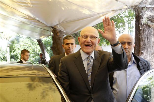 Lebanons Newly named PM vows to safeguard his country from Syria war