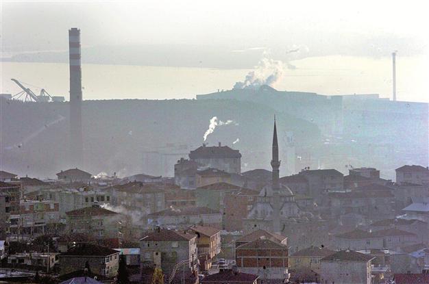 Ministry fines 59 industrial facilities in polluted district