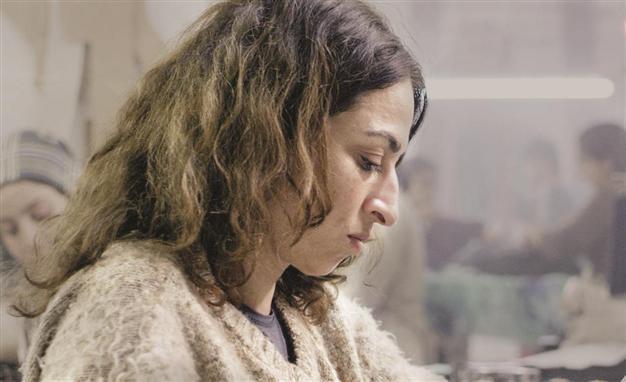 ‘The Particle’: An ode to working class women