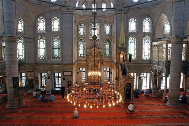 Three mosques robbed in Turkey every day, says deputy prime minister