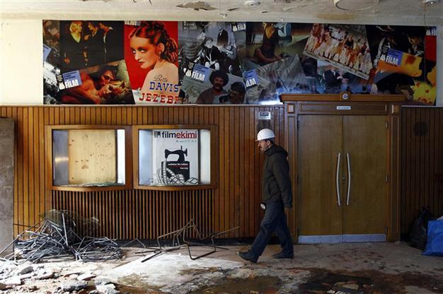 Istanbul Film Festival to close at under-threat Emek Theater