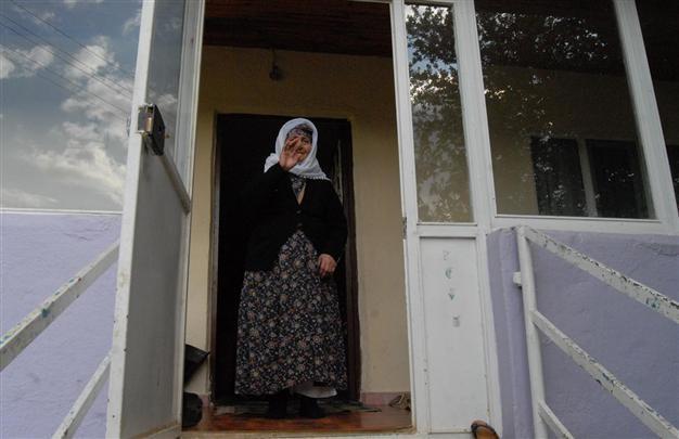 77-year-old woman ordered to wear tracker after sending sweater to militant son