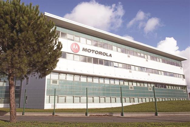 Google to cut Motorola jobs
