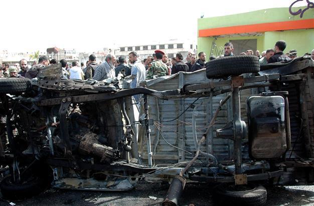 Bomb attack kills Syrian official: TV