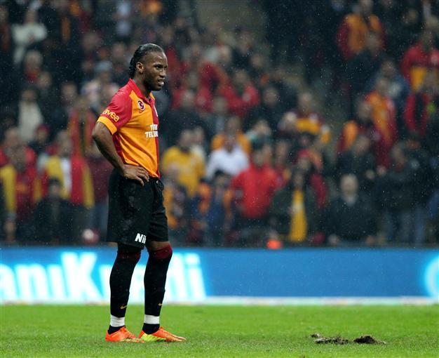 Drogba misses penalty as Galatasaray loses home game