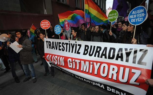Istanbul Police arrest 17 transgenders victims of prostitution amid criticism and protests