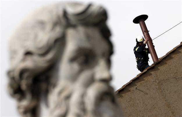 Vatican readies for conclave to elect new pope