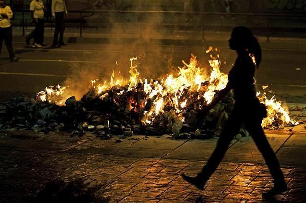 Seven dead in Venezuela post-vote violence: Official