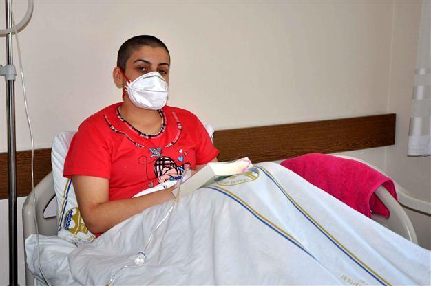 Cancer patient offended by minister delivered medicine by the opposition party