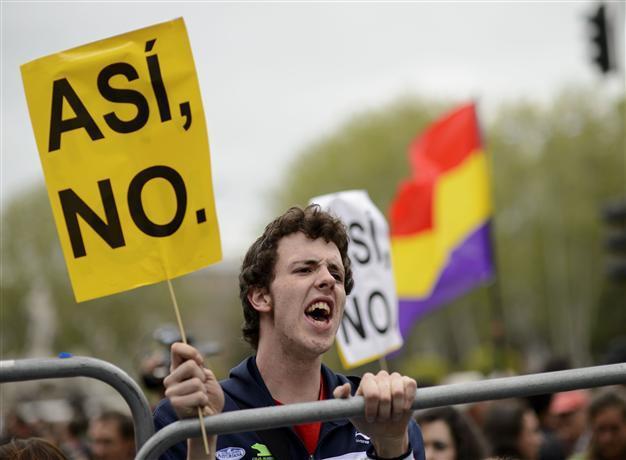 Spanish, French unemployment reach record highs