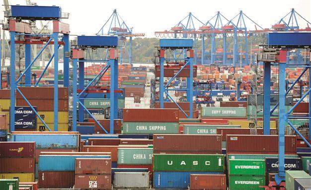 Turkey’s trade falls ‘like many countries’