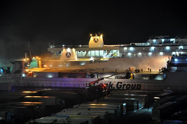 Fire on Ro-ro ship causes panic at Zonguldak port