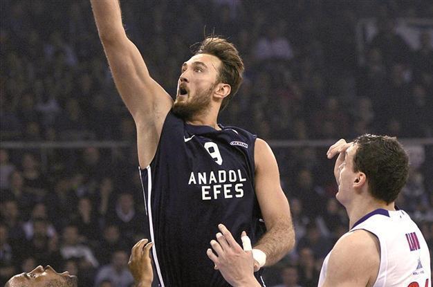 Anadolu Efes out to get victory in Berlin