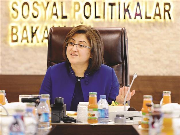 Family Minister Fatma Şahin, tops list of popular women: Study