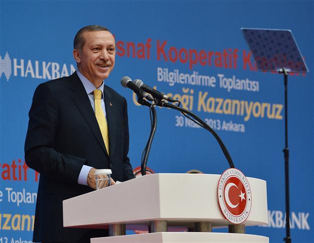 Turkish PM Erdoğan meets Cabinet members before PKK retreat