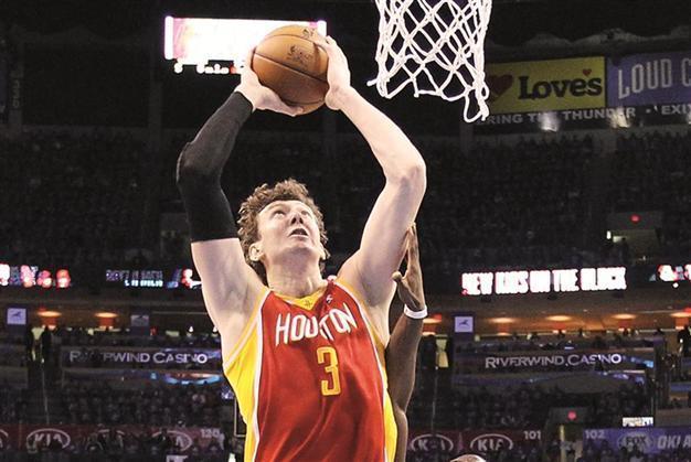 Harden, Ömer stun Thunder