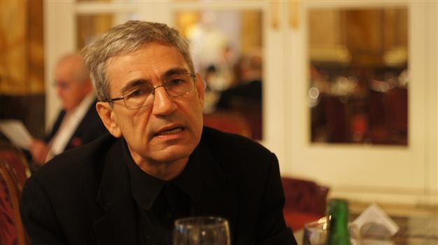 Nobel laureate Orhan Pamuk excited for Fenerbahçe game