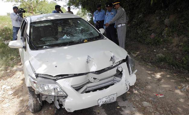 Pakistan prosecutor in Bhutto, Mumbai cases shot dead