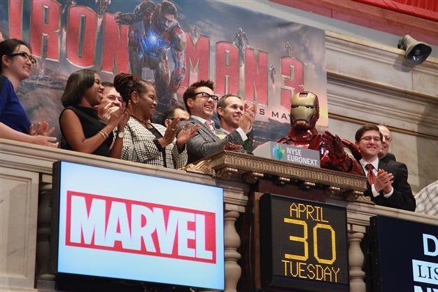 Iron Man 3 blasts off US blockbuster season