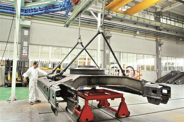 Hopes on rate cut rise as production weak