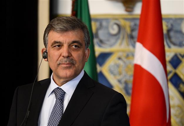 İzmir and Diyarbakır governors to swap functions as President Gül approves governor decree