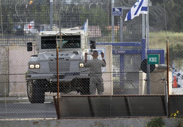 UN pulls back Golan peacekeepers after abductions