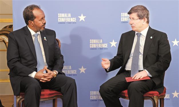 Gather in Mogadishu to help Somalia: Davutoğlu