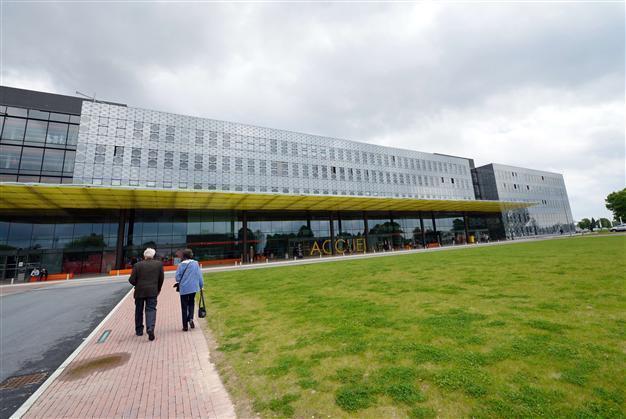 Third suspected case of SARS-like virus in France