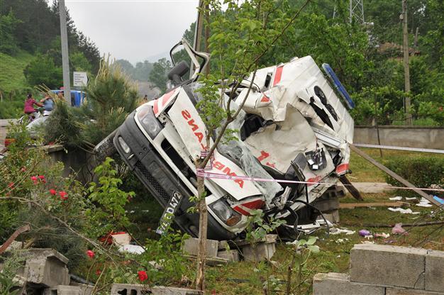 Ambulance escorting minister crashes, one emergency medic dies