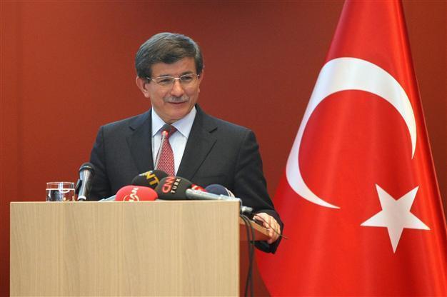 Blaming Syrian refugees for Reyhanlı attack is against humanity: Turkish FM
