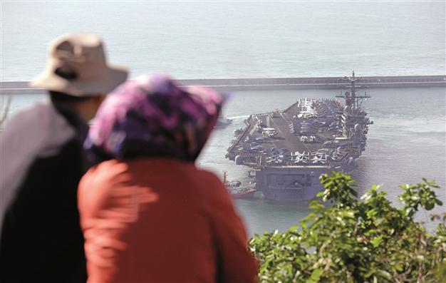 US carrier joins South Korea drill despite North anger