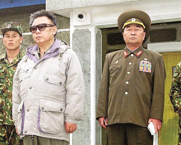 N Korean hard-line defense chief sacked