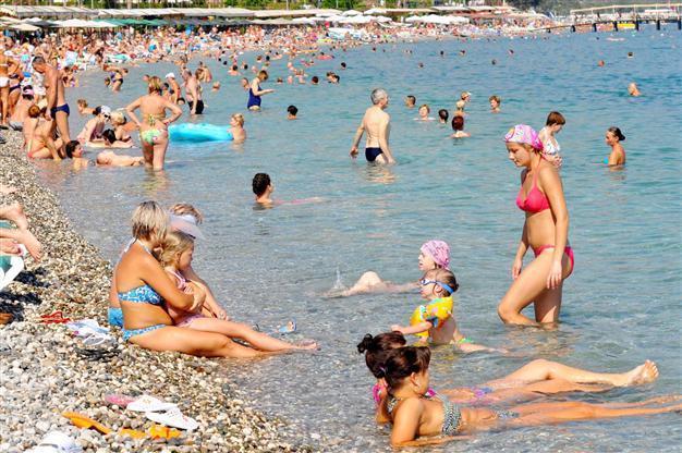 Visa exemption boosts Russian tourist visits