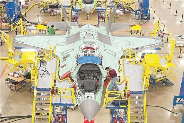 Pentagon vows to save F-35 funding amid fear of cuts