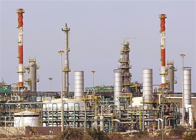 Libya to invite bids for oil concessions