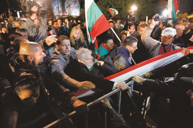 Uncertainty dominates Bulgaria after elections