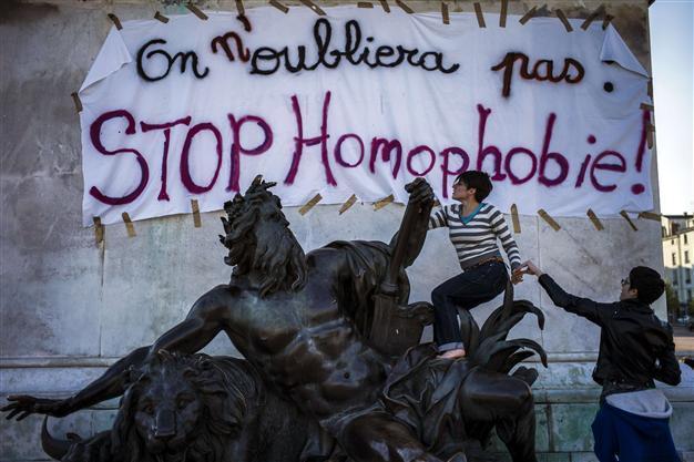 French watchdog says homophobia spiked in 2012