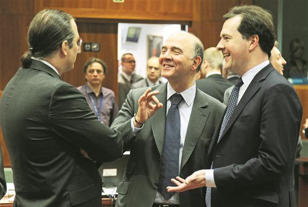 EU toils on status for big depositors in future bail-ins