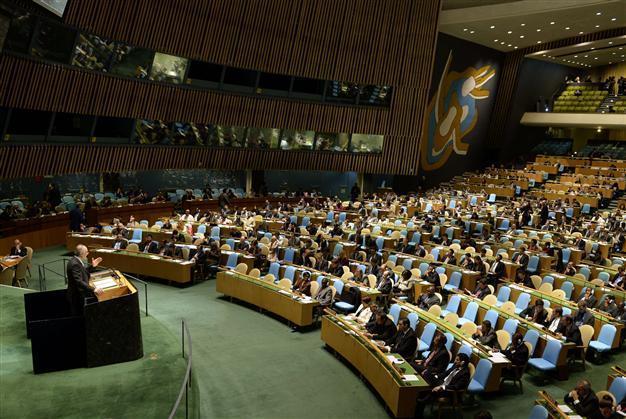 UN condemns Syrian government, backs role of opposition in transition talks